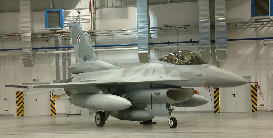 F-16