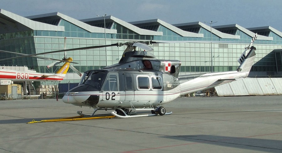 Bell 412HP