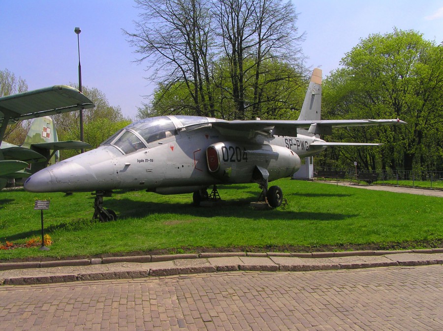 PZL M96 Iryda